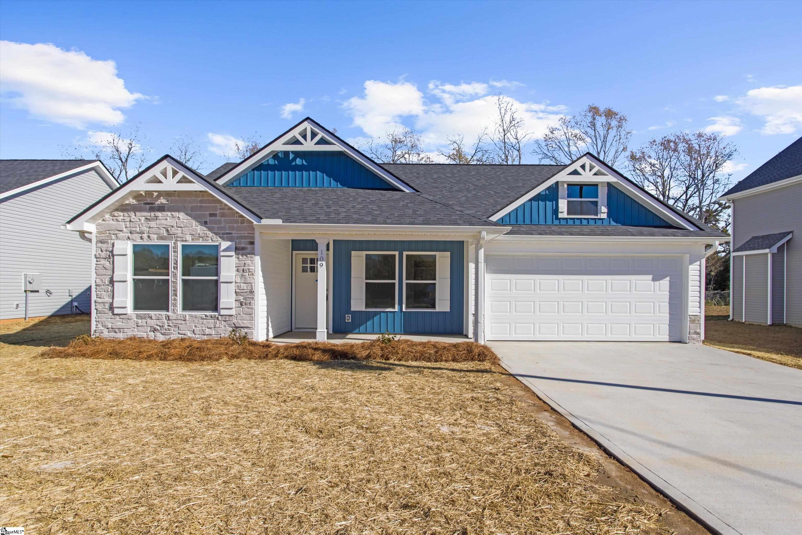 109 Sherwood Road Easley, SC 29640 - Photo 1 of 29