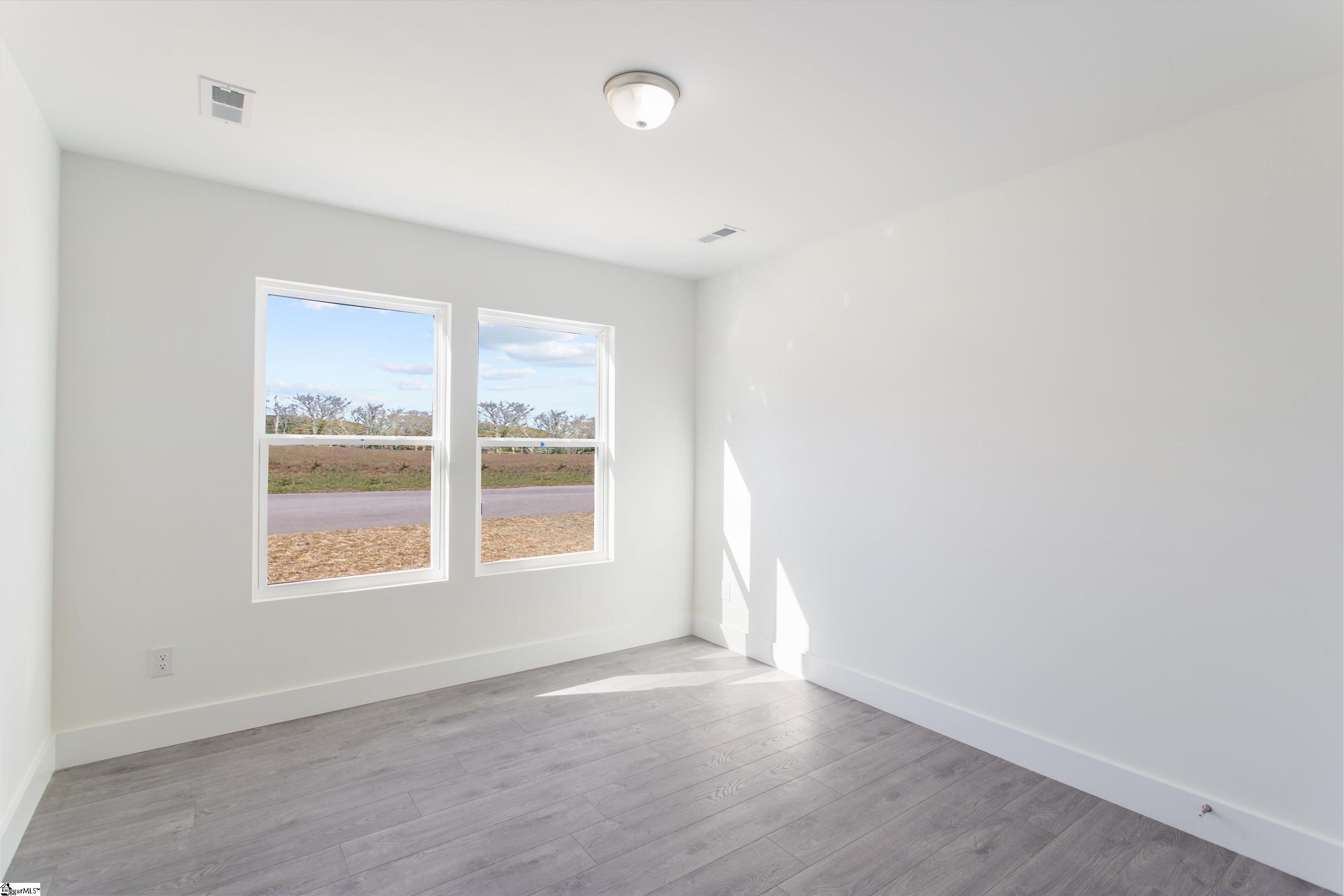 109 Sherwood Road Easley, SC 29640 - Photo 23 of 29