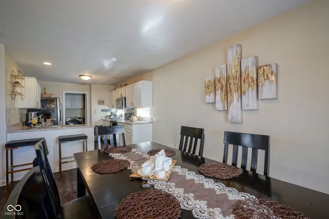 $264,900 | 9904 Worthington Boulevard, Fishers, IN 46038