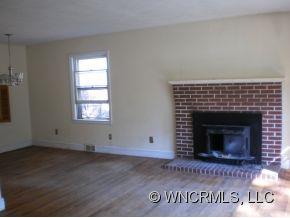11 Pinehurst Road Asheville, NC 28805 - Photo 5 of 10 Gallery Image 5