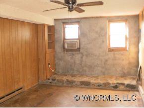 11 Pinehurst Road Asheville, NC 28805 - Photo 6 of 10 Gallery Image 6