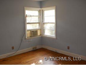 11 Pinehurst Road Asheville, NC 28805 - Photo 8 of 10 Gallery Image 8