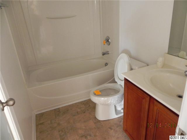 1050 Streamlet Way Monroe, NC 28110 - Photo 5 of 15 Gallery Image 5