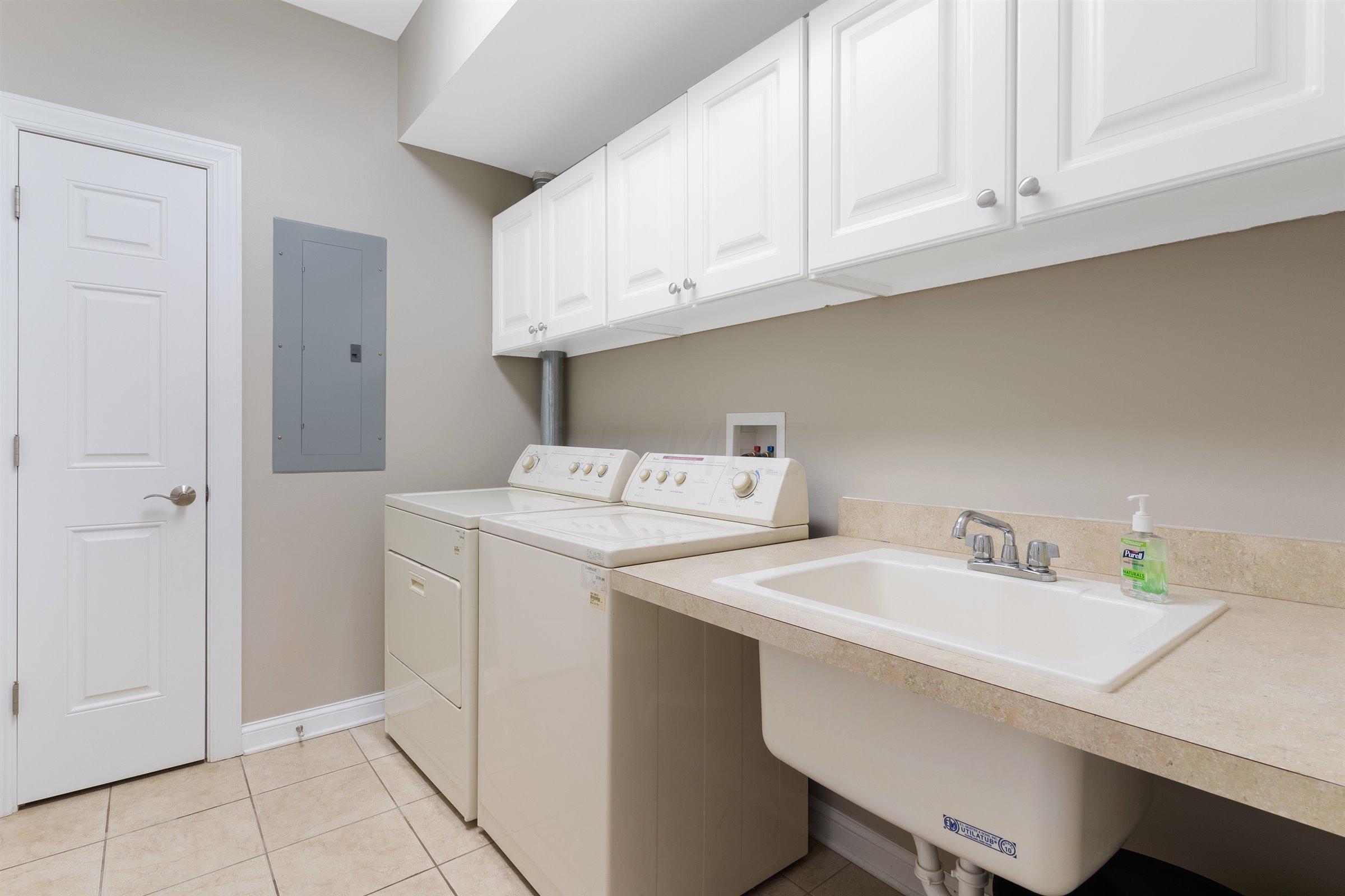 1782 Ridgecliff Road Columbus, OH 43221 - Photo 26 of 28
