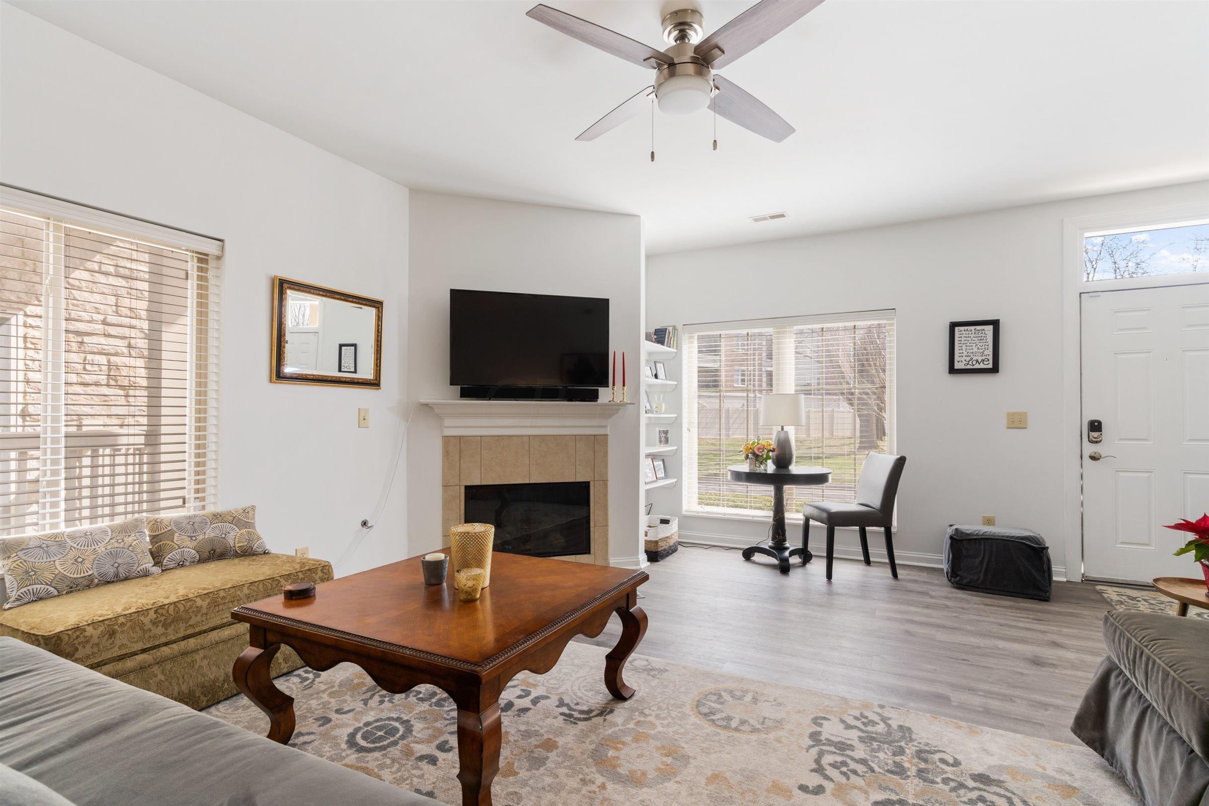 1782 Ridgecliff Road Columbus, OH 43221 - Photo 7 of 28