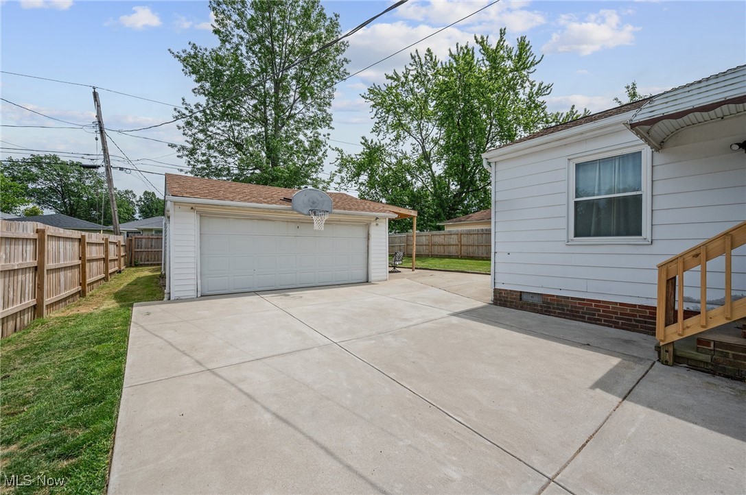 1843 Rush Road Wickliffe, OH 44092 - Photo 35 of 39 Gallery Image 35