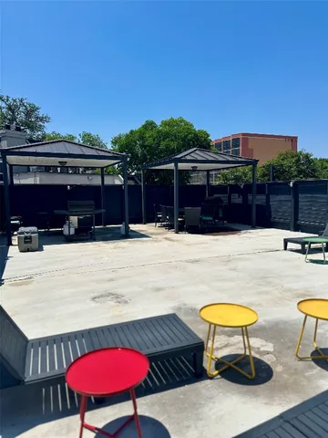 $179,900 | 935 La Posada Drive, Unit 243, Austin, TX 78752