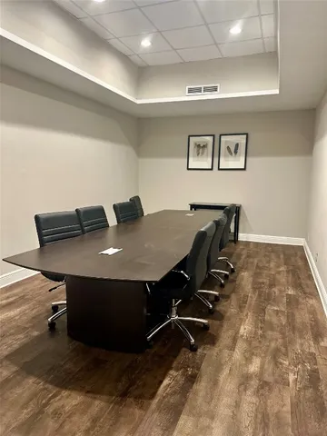 $179,900 | 935 La Posada Drive, Unit 243, Austin, TX 78752