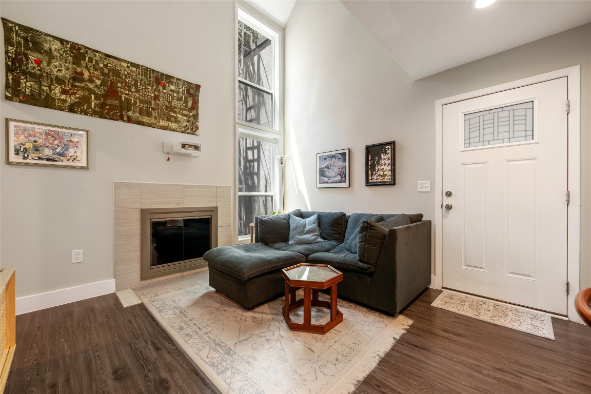 935 La Posada Drive, Unit 243 Austin, TX 78752 - Photo 8 of 37