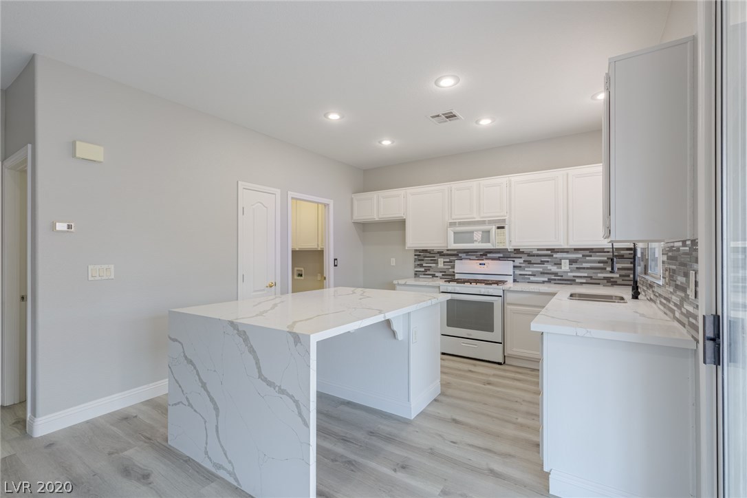 180 Ruby Ridge Avenue Henderson, NV 89002 - Photo 14 of 50 Gallery Image 14