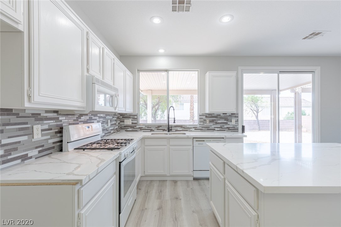 180 Ruby Ridge Avenue Henderson, NV 89002 - Photo 15 of 50 Gallery Image 15