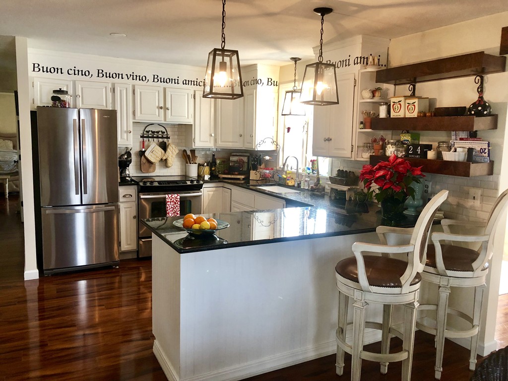 251 Long Plain Road Whately, MA 01373 - Photo 1 of 26 Gallery Image 1