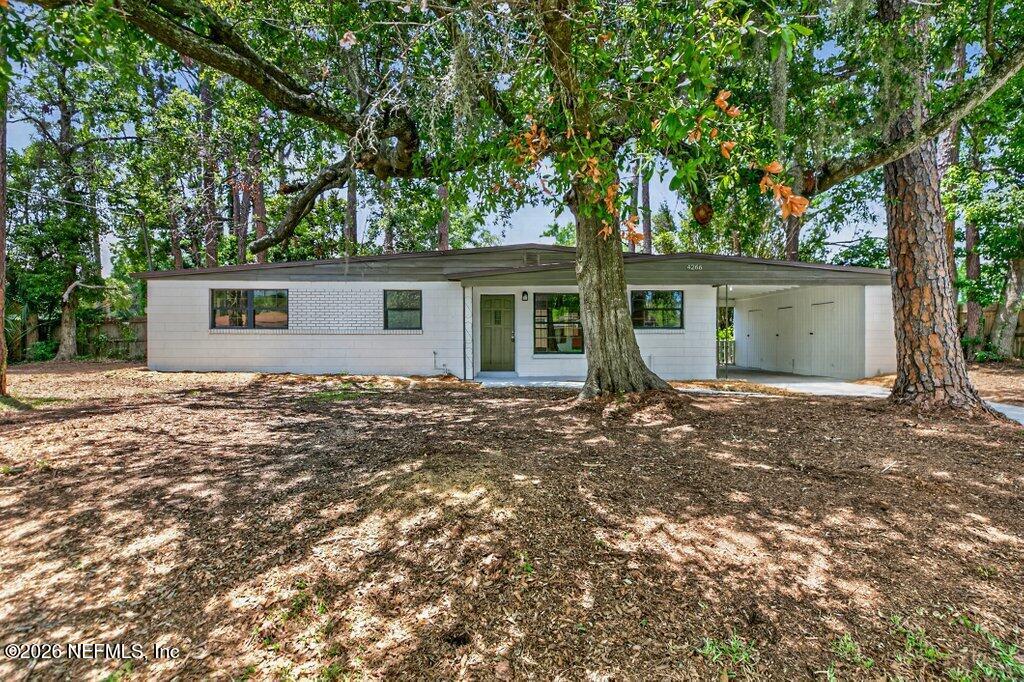 4266 Springwood Road Jacksonville, FL 32207 - Photo 5 of 52 006-4266SpringwoodRoad-Jacksonville-FL-3