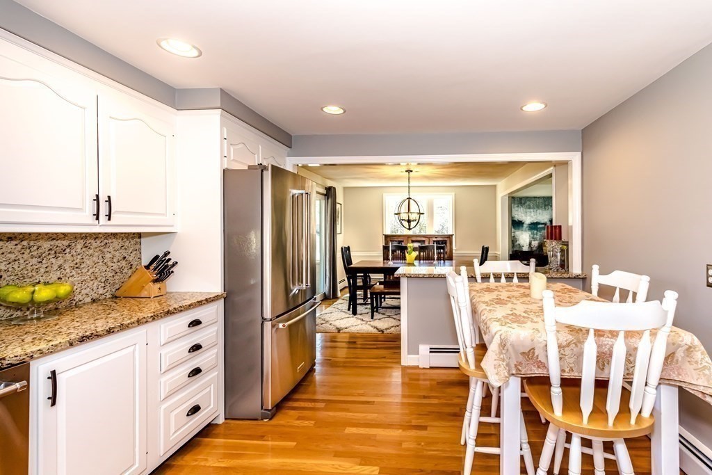 176 Mossman Road Sudbury, MA 01776 - Photo 9 of 37 Gallery Image 9