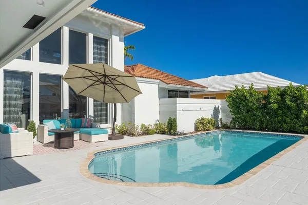 $25,000 | 3050 Northeast 43rd Street, Fort Lauderdale, FL 33308