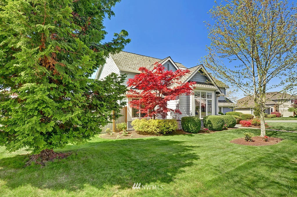 2832 202nd Street Southeast Bothell, WA 98012 - Photo 2 of 25