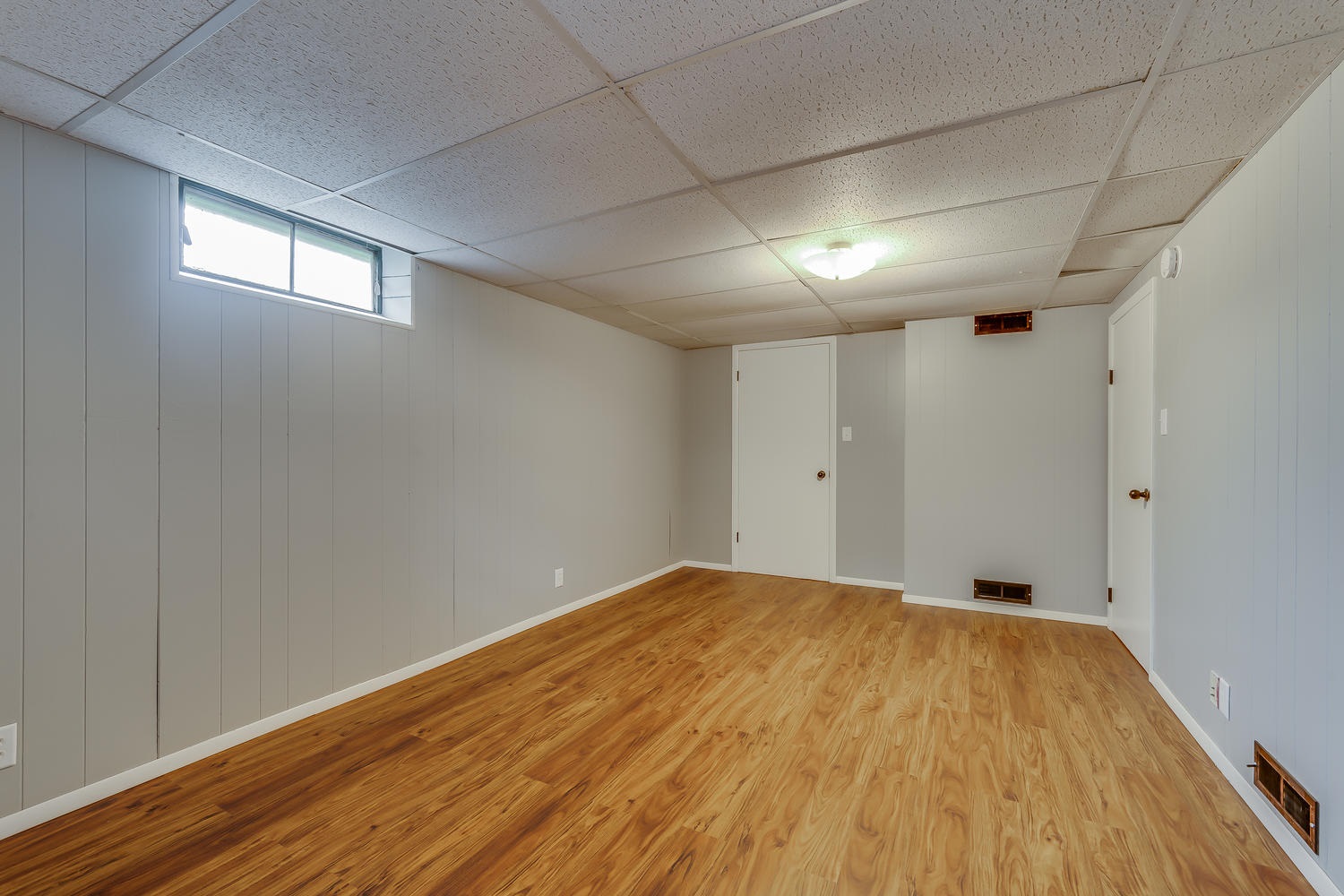 15642 Darden Road Granger, IN 46530 - Photo 18 of 22 Gallery Image 18