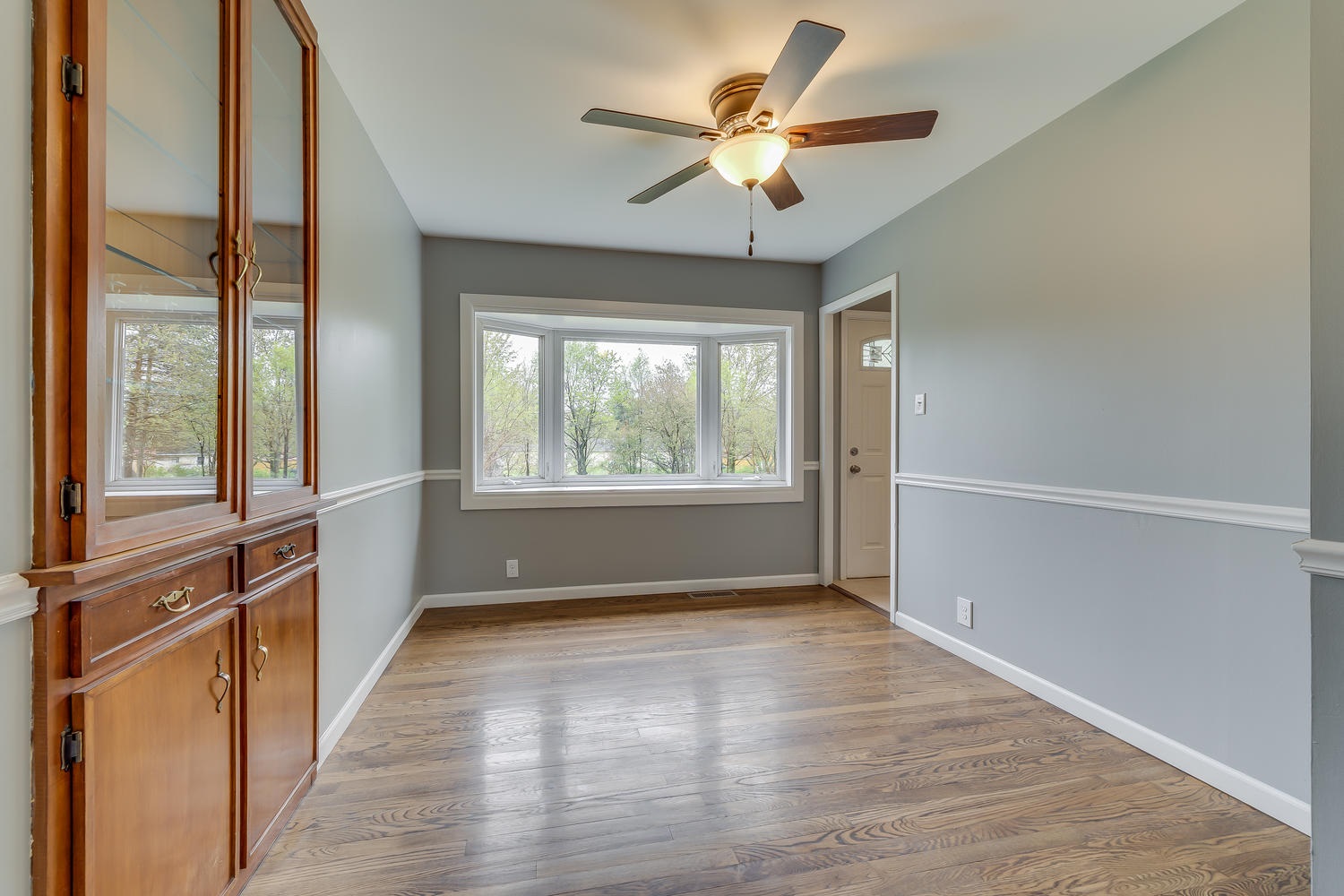 15642 Darden Road Granger, IN 46530 - Photo 8 of 22 Gallery Image 8