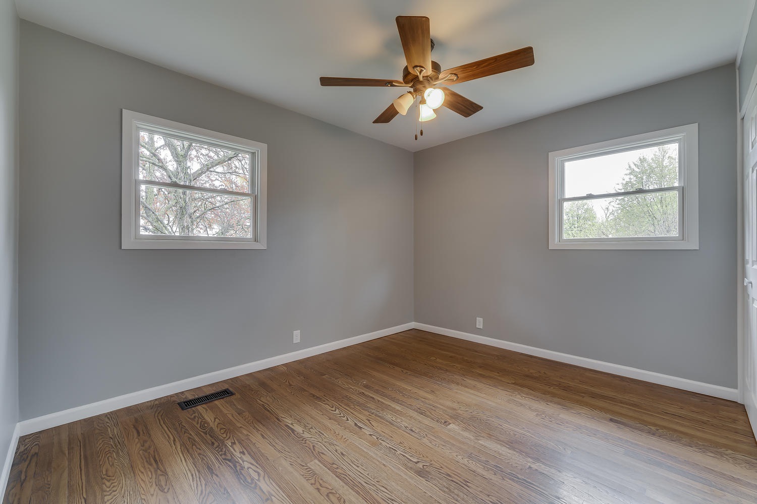 15642 Darden Road Granger, IN 46530 - Photo 9 of 22 Gallery Image 9