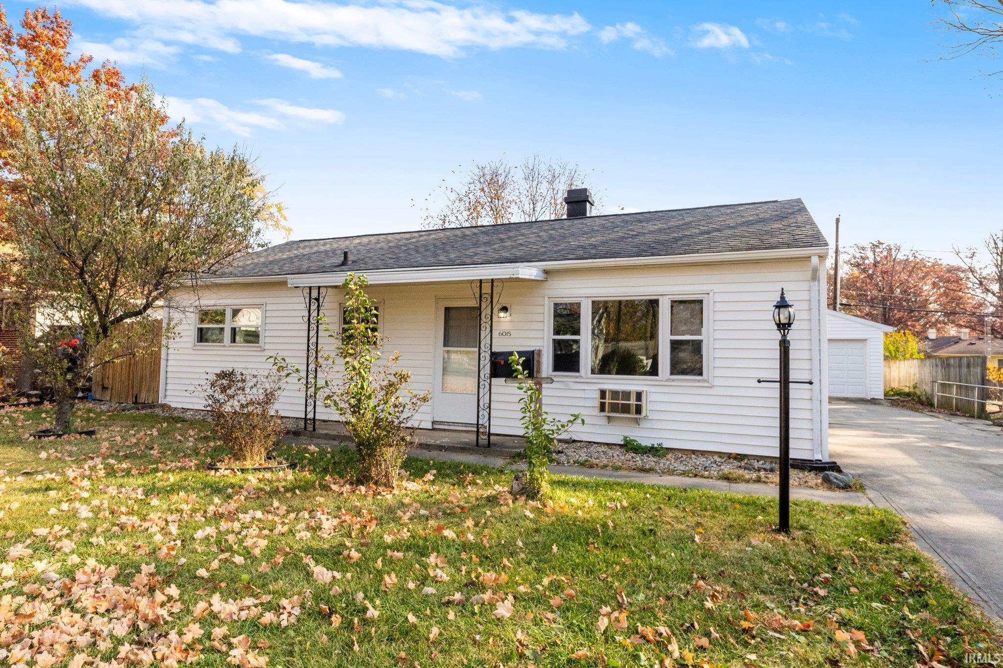 6015 South Calhoun Street Fort Wayne, IN 46807 - Photo 1 of 28 Gallery Image 1