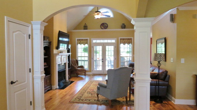 320 Eagle Ridge Road Macon, GA 31216 - Photo 2 of 35 a view of a livingroom with furniture and windows