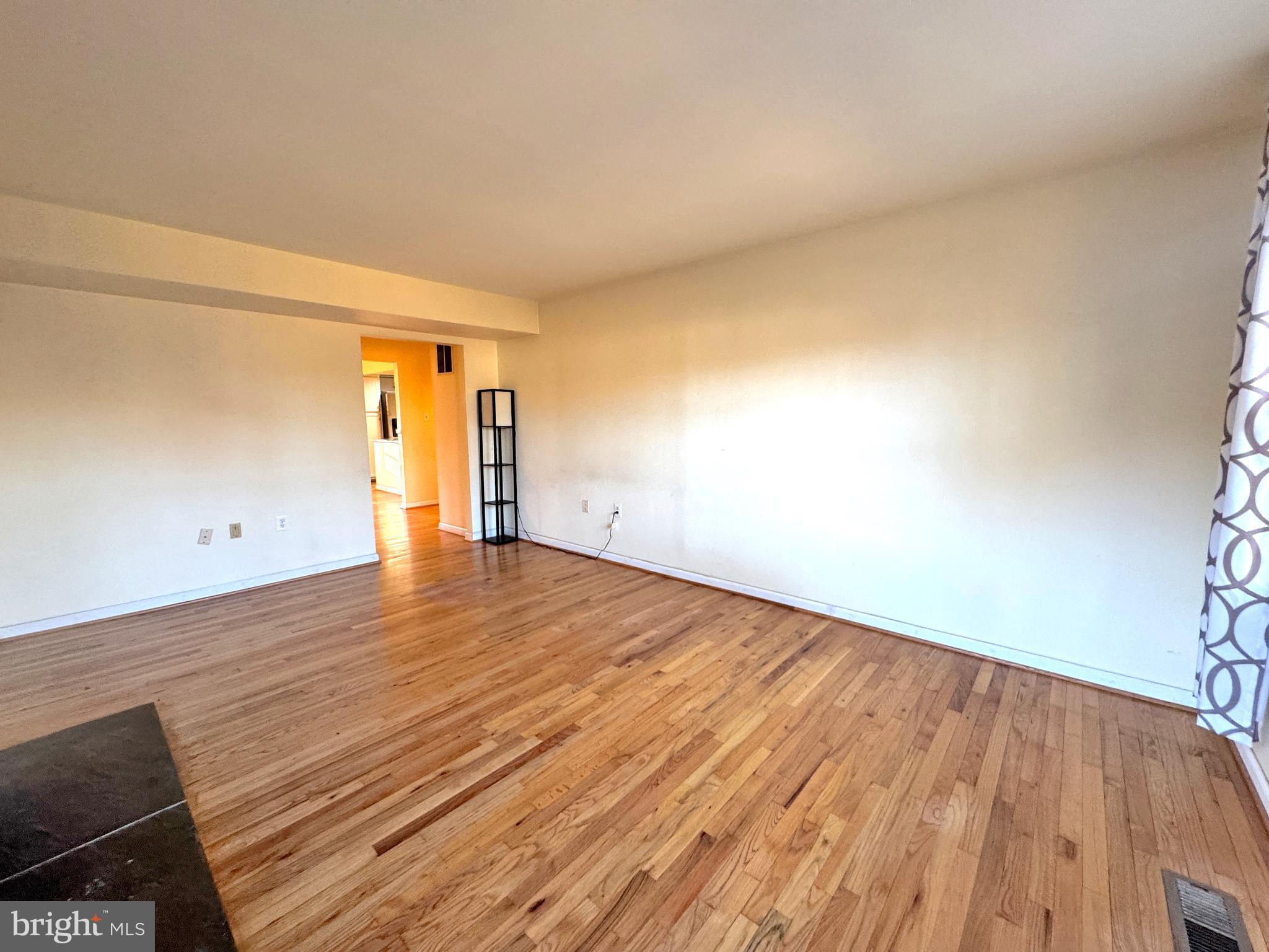 1008 Moorefield Creek Road Southwest Vienna, VA 22180 - Photo 21 of 54