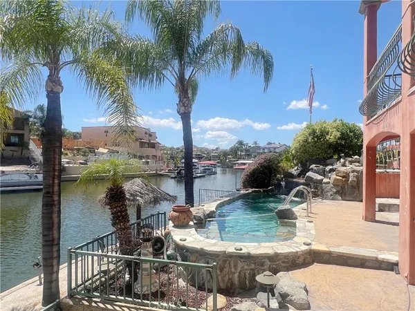$7,500 | 30186 Windward Drive, Canyon Lake, CA 92587