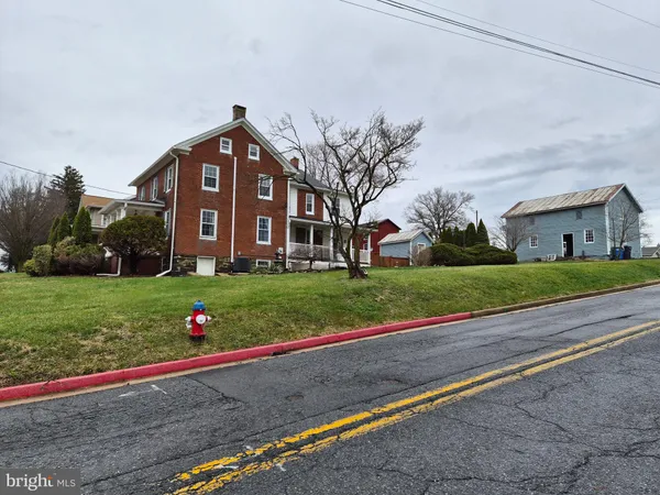 $475,000 | 414 High Street, New Windsor, MD 21776