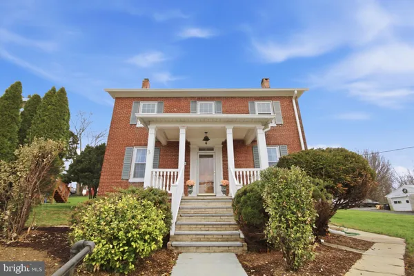 $499,900 | 414 High Street, New Windsor, MD 21776