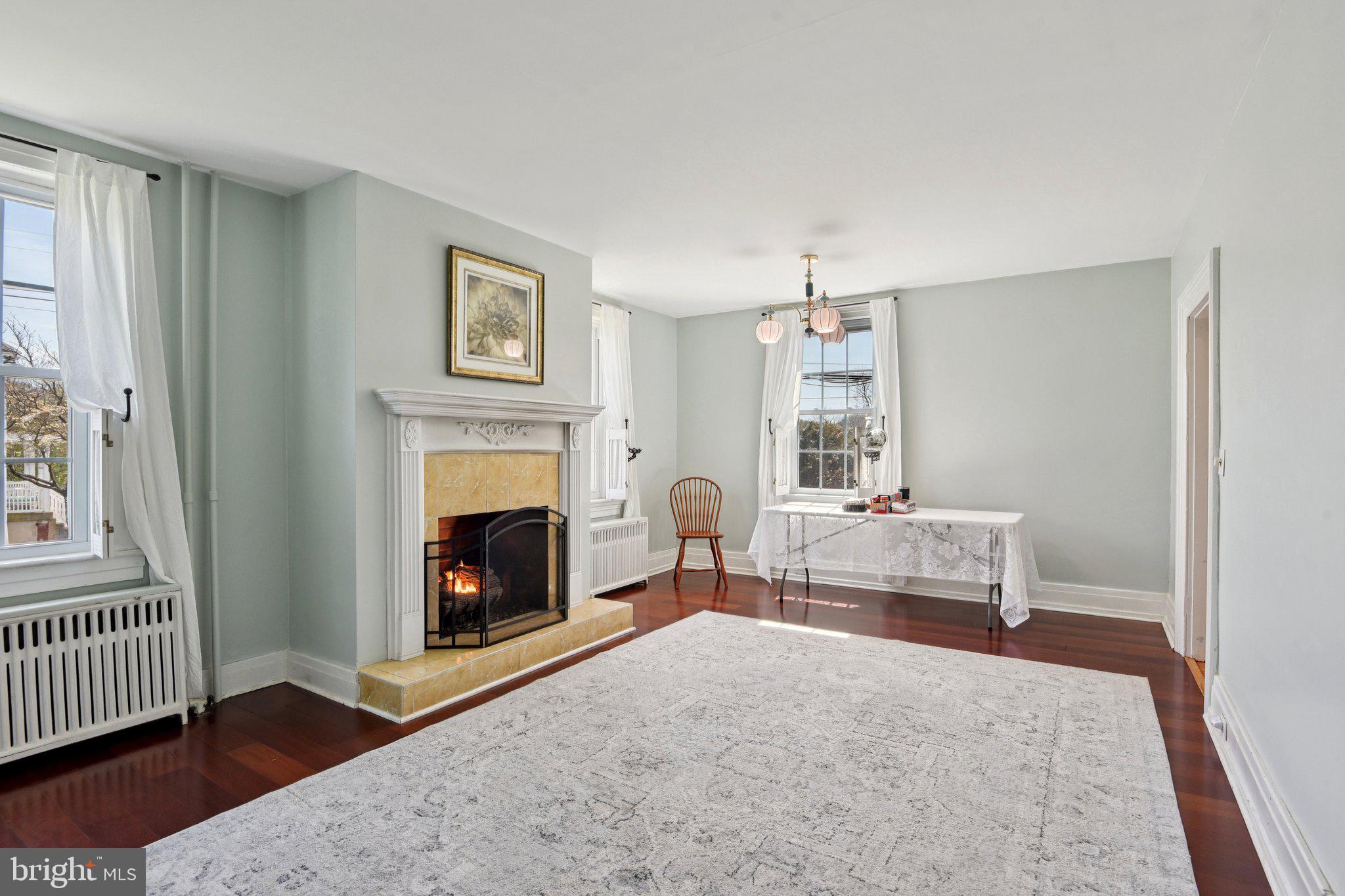 414 High Street New Windsor, MD 21776 - Photo 14 of 51 Extra entertaining space in livingroom