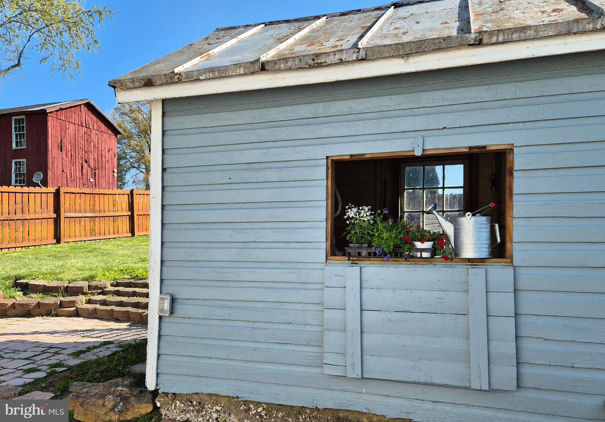 414 High Street New Windsor, MD 21776 - Photo 37 of 51 Potting shed