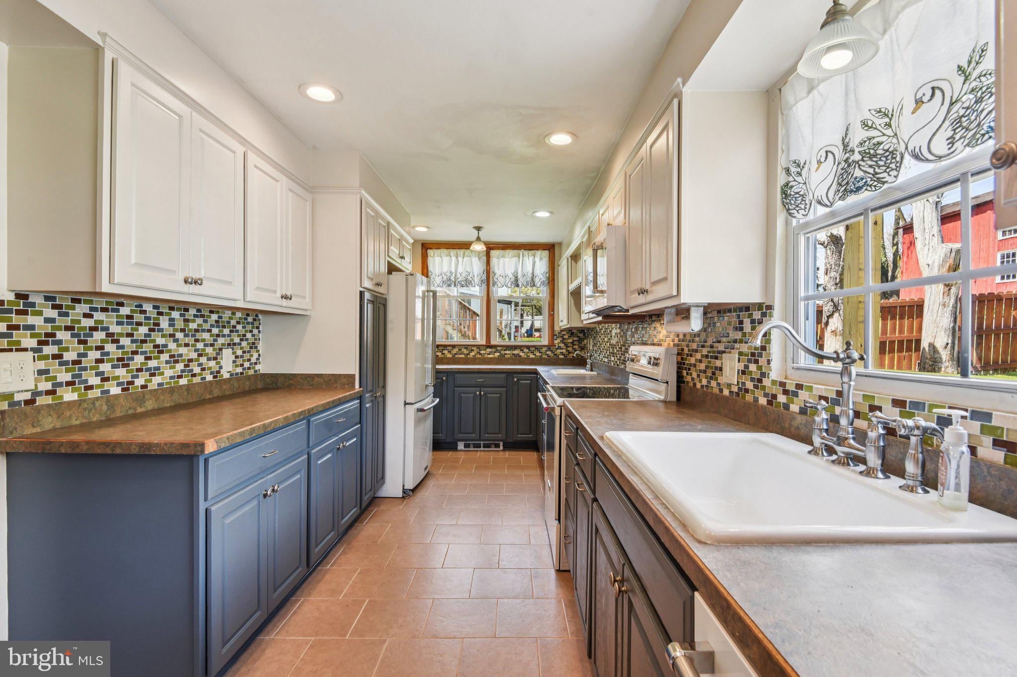414 High Street New Windsor, MD 21776 - Photo 10 of 51 Kitchen