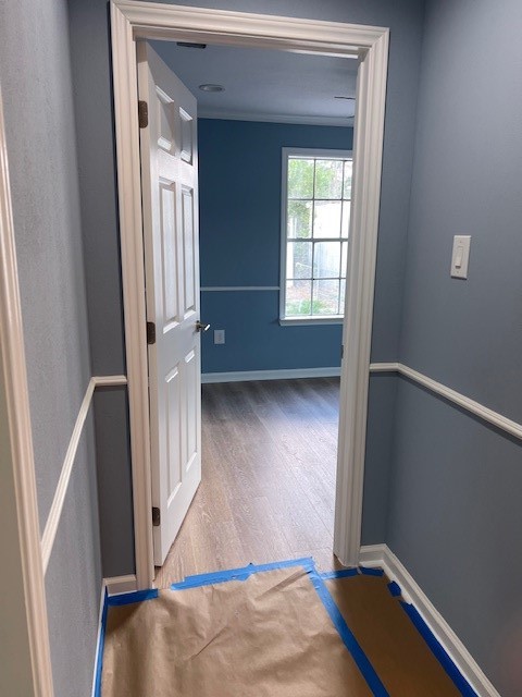 425 Caplin Street Houston, TX 77022 - Photo 8 of 9 a view of an empty room and window