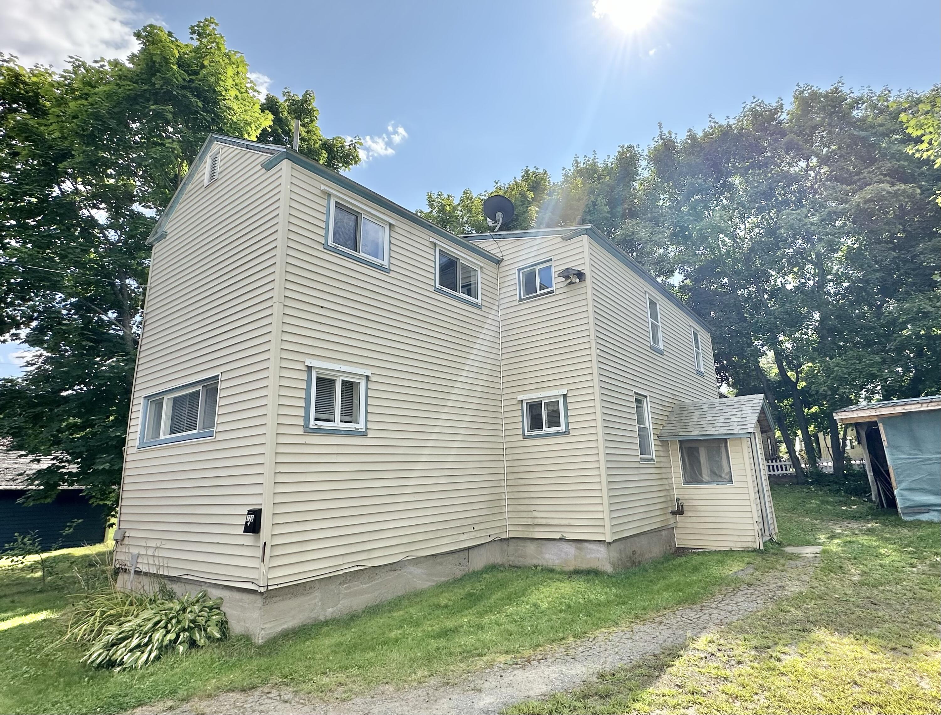 120 Knox Street Millinocket, ME 04462 - Photo 5 of 26 120 Knox Street