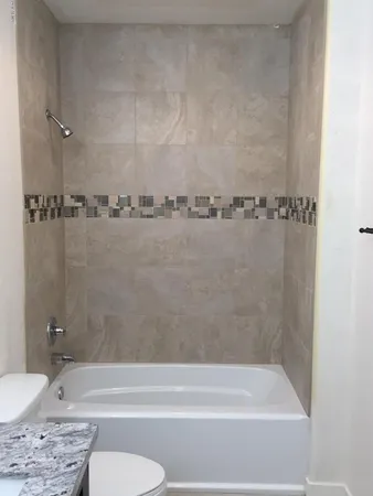 $2,695 | 1502 East Dunlap Avenue, Unit 7, Phoenix, AZ 85020