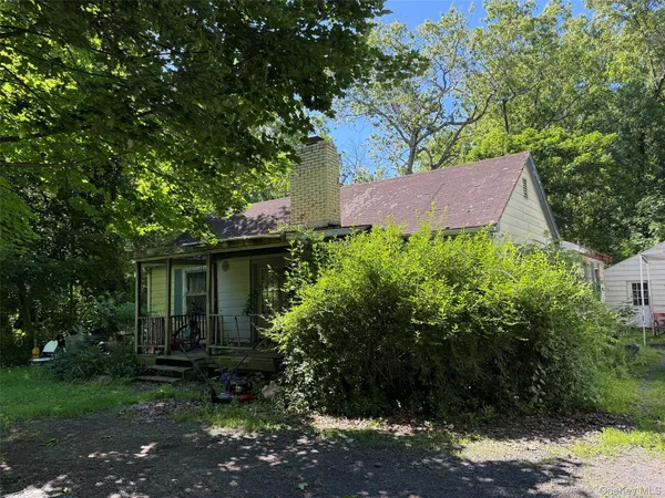 $169,000 | 611 South Plank Road, Newburgh, NY 12550