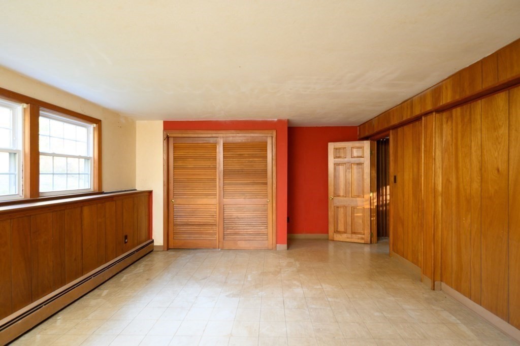 1 Pine Grove Road Hingham, MA 02043 - Photo 20 of 22 an empty room with windows
