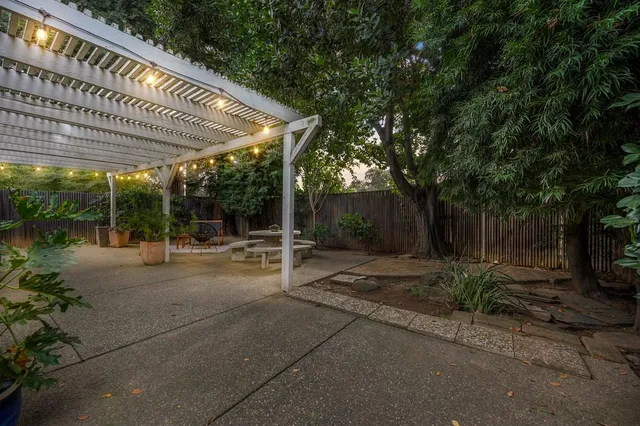 $539,900 | 139 River Chase Circle, Sacramento, CA 95864