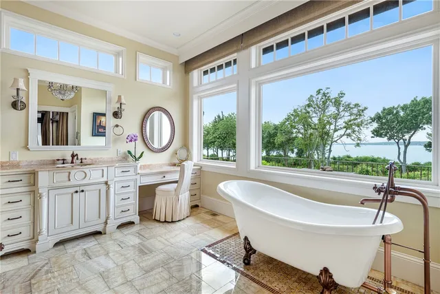 $6,595,000 | 272 Carnegie Harbor Drive, Portsmouth, RI 02871