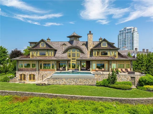 $6,595,000 | 272 Carnegie Harbor Drive, Portsmouth, RI 02871