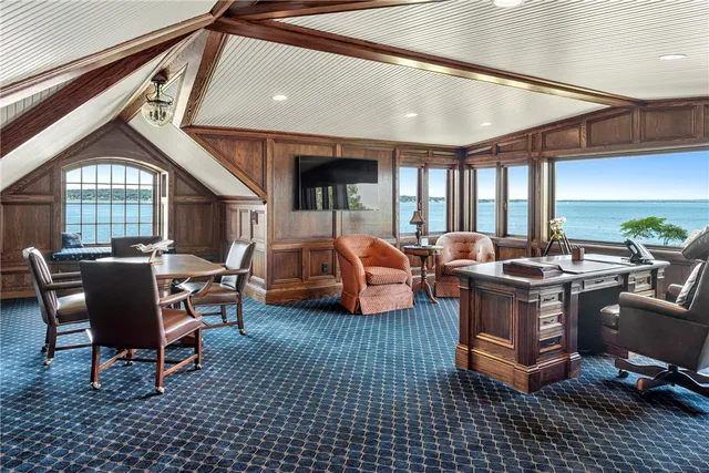 $6,595,000 | 272 Carnegie Harbor Drive, Portsmouth, RI 02871
