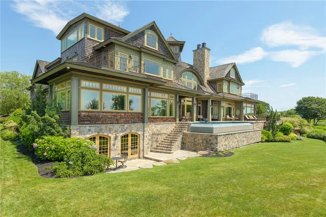 $6,595,000 | 272 Carnegie Harbor Drive, Portsmouth, RI 02871
