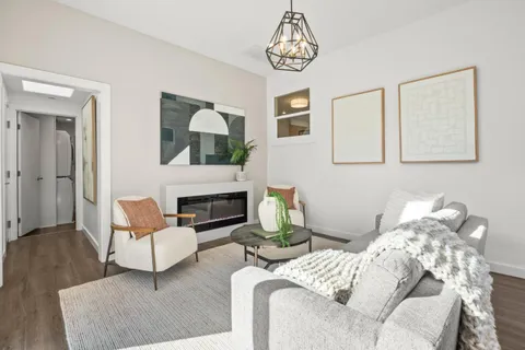 $1,398,888 | 1300 2nd Avenue, San Mateo, CA 94401