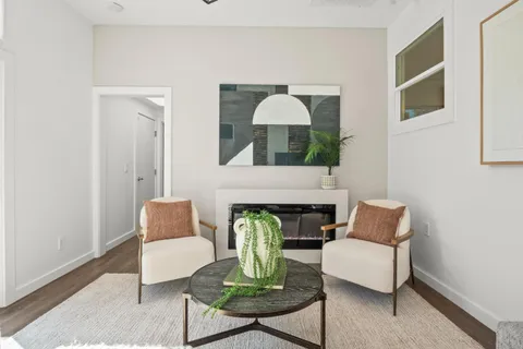 $1,398,888 | 1300 2nd Avenue, San Mateo, CA 94401