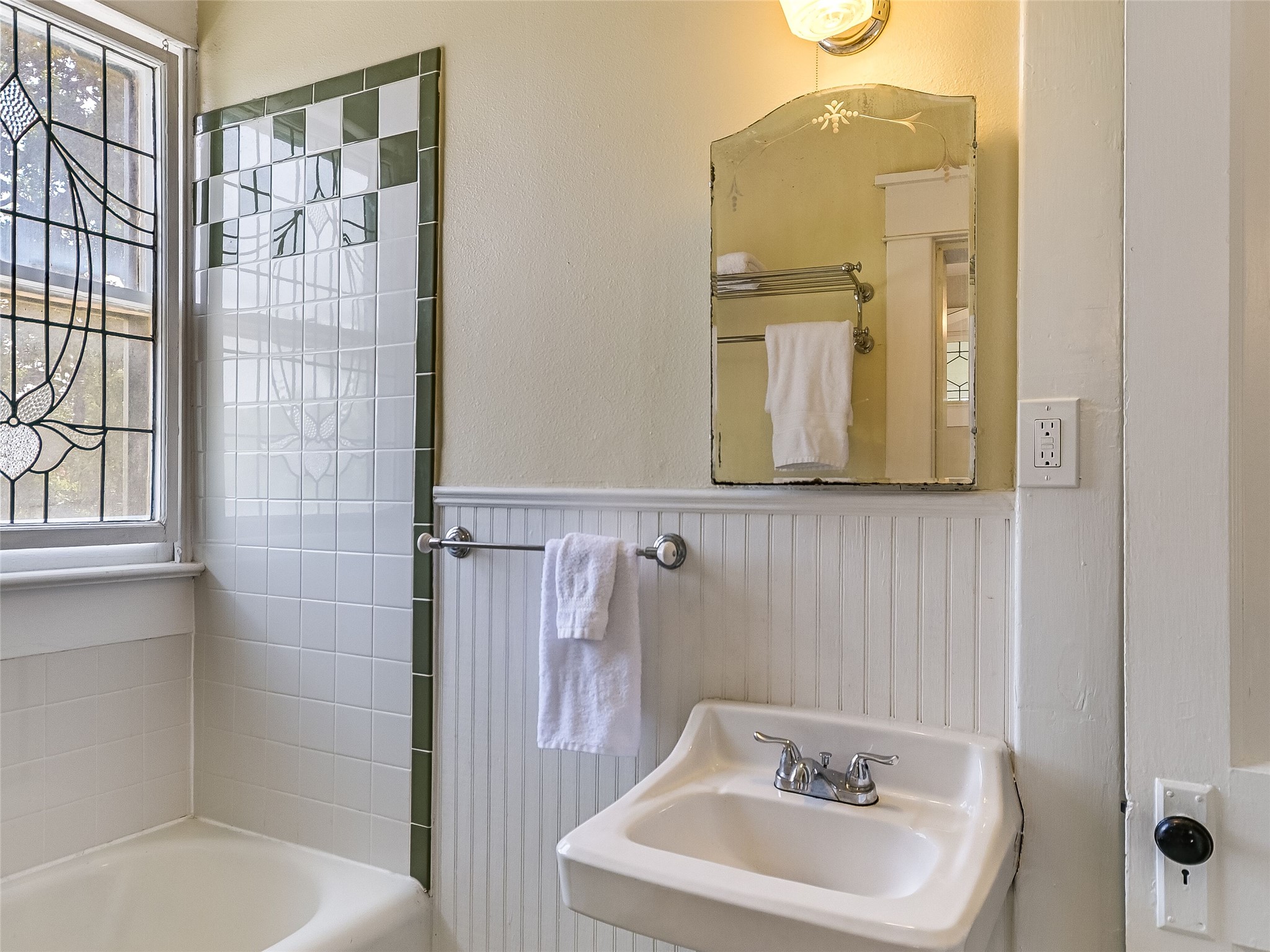 200 West 40th Street Austin, TX 78751 - Photo 17 of 40
