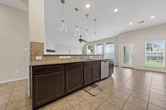 $3,000 | 18206 Florence Run Lane, Tomball, TX 77377