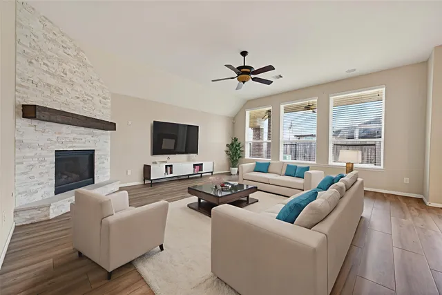 $3,000 | 18206 Florence Run Lane, Tomball, TX 77377