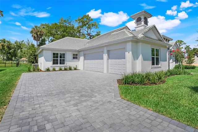 $1,050,000 | 110 New Leatherwood Drive, Palm Coast, FL 32137