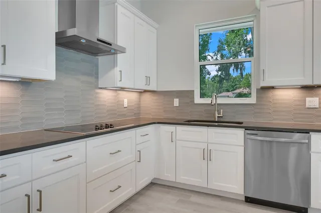 $1,050,000 | 110 New Leatherwood Drive, Palm Coast, FL 32137