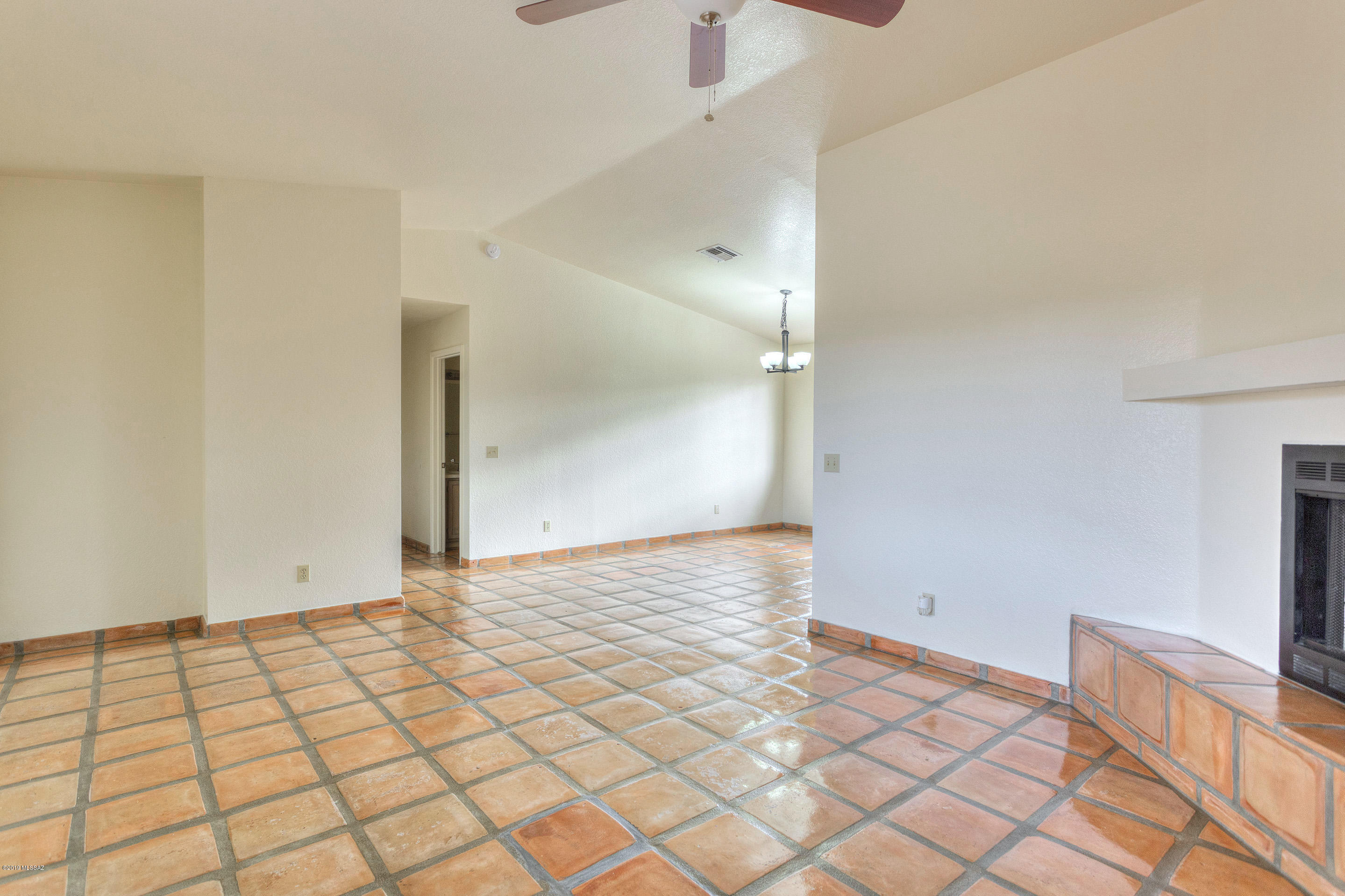 151 Calle Tiburon Rio Rico, AZ 85648 - Photo 6 of 22